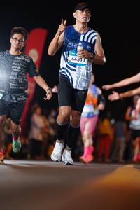 BIB: 44311, 70120
                            <button type="button" onclick="openModal(22867073)" class="btn btn-primary btn-sm float-right btn-popup" data-toggle="modal" data-target=".modal-high-quality">
                        <i class="fas fa-shopping-cart"></i> Add to Cart
                    </button>
                                            <button type="button" onclick="isThisMe(22867073, true)" class="btn btn-success btn-sm float-right btn-popup btn-isme hidden" data-toggle="tooltip" data-placement="bottom" title="นี่คือรูปของคุณใช่ไหม คลิกที่นี่เพื่อเอาเข้าอัลบั้ม">
                        <i class="fas fa-plus"></i> Add to album
                    </button>
                    <button type="button" onclick="isThisMe(22867073, false)" class="btn btn-warning btn-sm float-right btn-popup btn-isnotme hidden">
                        <i class="fas fa-ban"></i> Remove from album
                    </button>